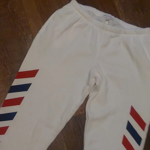 Sweats - Picture 2 of 5